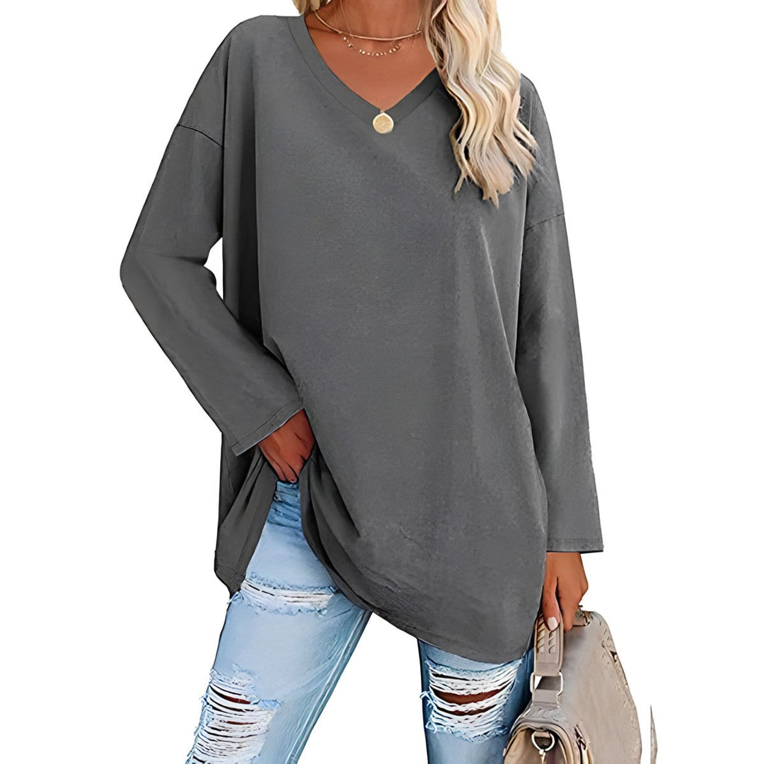 Alicia - Relaxed V-Neck Sweater