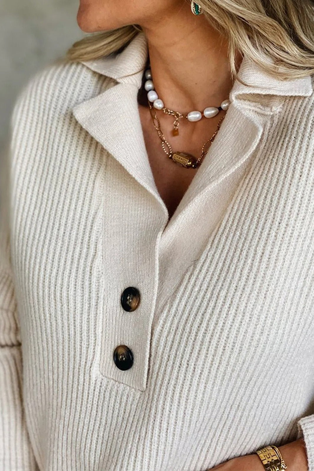 Briana - Button Long Sleeve Sweater